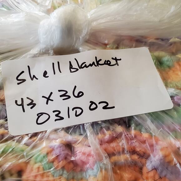 Hand Crocheted Shell Afghan Throw Chair Blanket Pastel Small Baby 43 x 36 - Picture 10 of 16